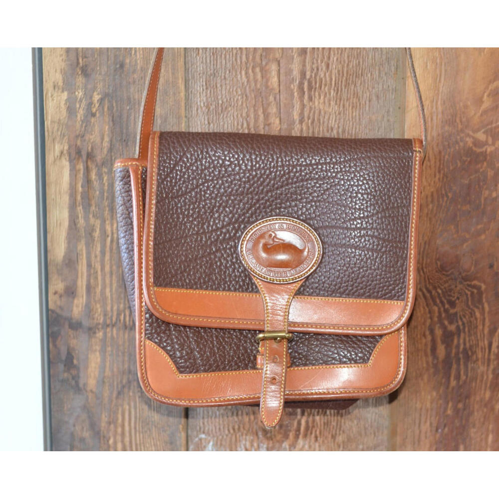 Vintage Dooney & Bourke All Weather Leather Shoulder Crossbody Bag USA 8x8 Inch